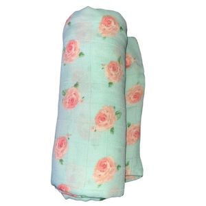 ANGEL DEAR pink rose swaddle in mint *Like new*